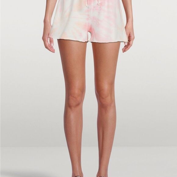 Come Through Shorts In Tie Dye Print - Picture 2 of 7